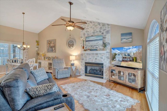 1251 Commonwealth DR, Hardy, VA 24101