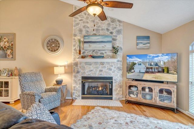 1251 Commonwealth DR, Hardy, VA 24101