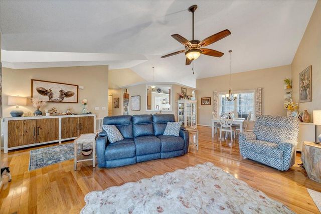 1251 Commonwealth DR, Hardy, VA 24101