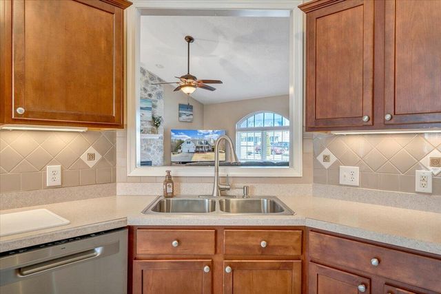 1251 Commonwealth DR, Hardy, VA 24101