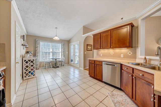 1251 Commonwealth DR, Hardy, VA 24101