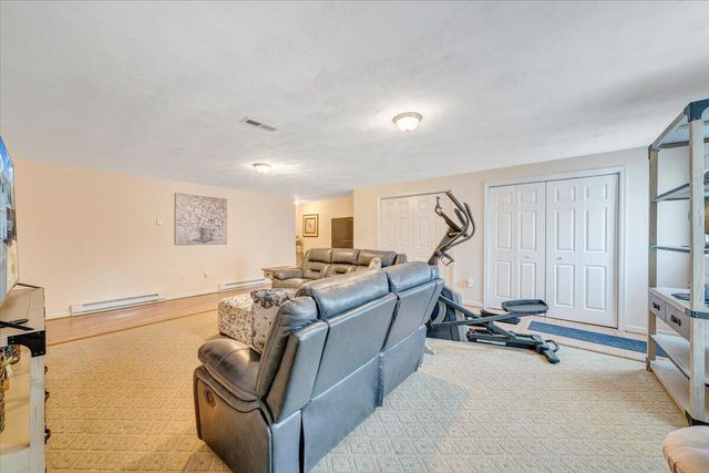 1251 Commonwealth DR, Hardy, VA 24101