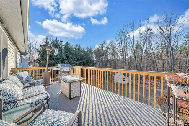 1251 Commonwealth DR, Hardy, VA 24101