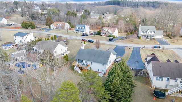 1251 Commonwealth DR, Hardy, VA 24101