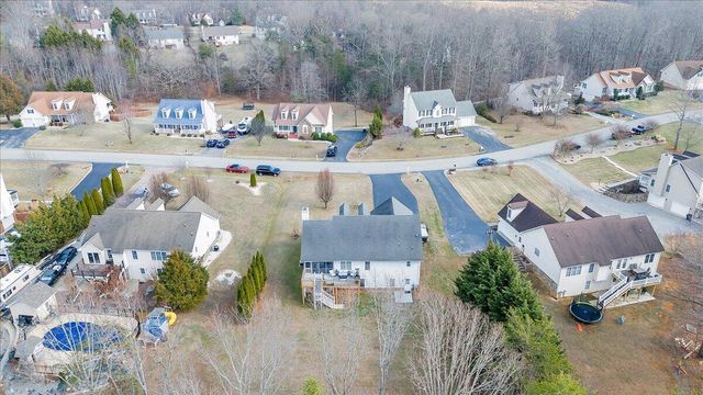 1251 Commonwealth DR, Hardy, VA 24101