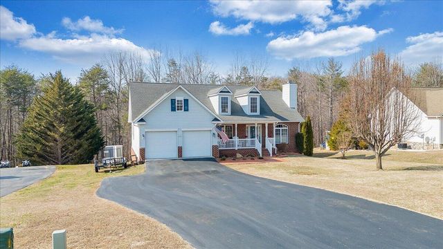 1251 Commonwealth DR, Hardy, VA 24101