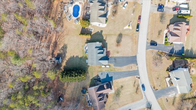 1251 Commonwealth DR, Hardy, VA 24101