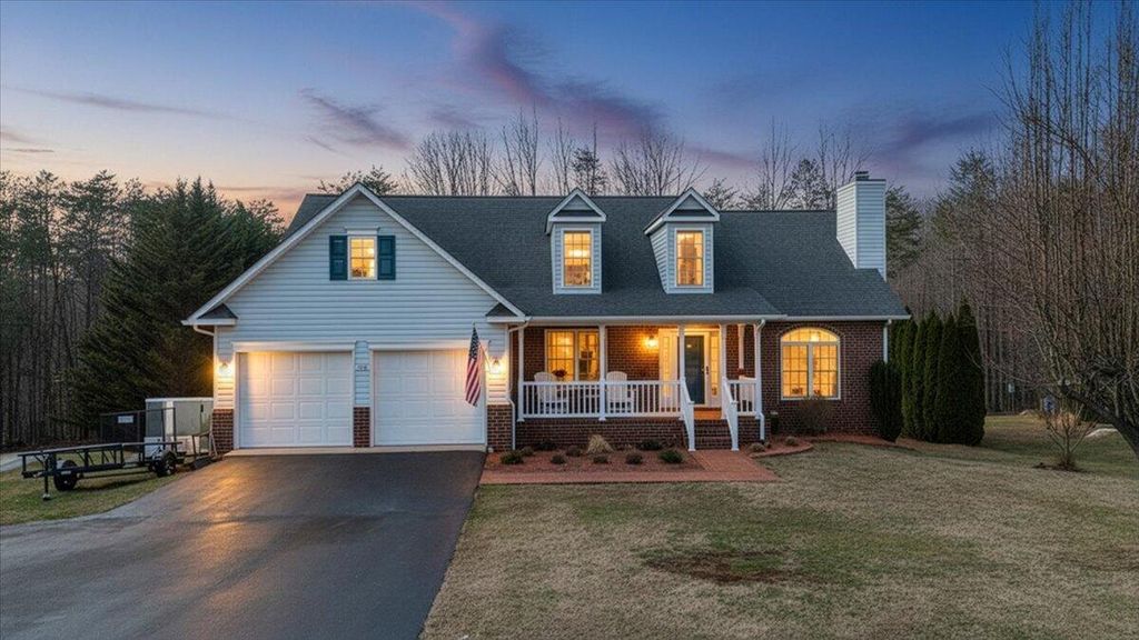 1251 Commonwealth DR, Hardy, VA 24101