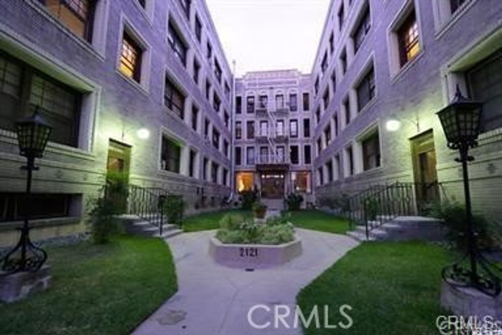 2121 James M Wood 312, Los Angeles, CA 90006 — exterior