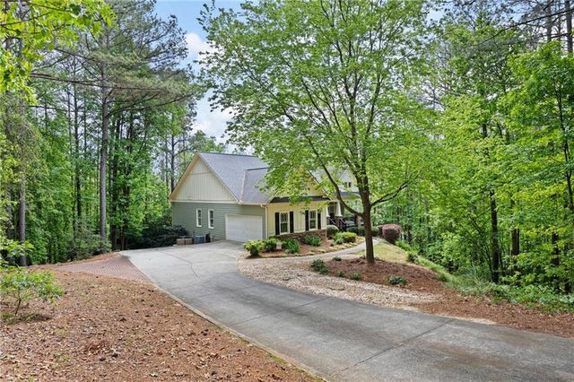 107 Georgetown Drive, Dallas, GA 30132