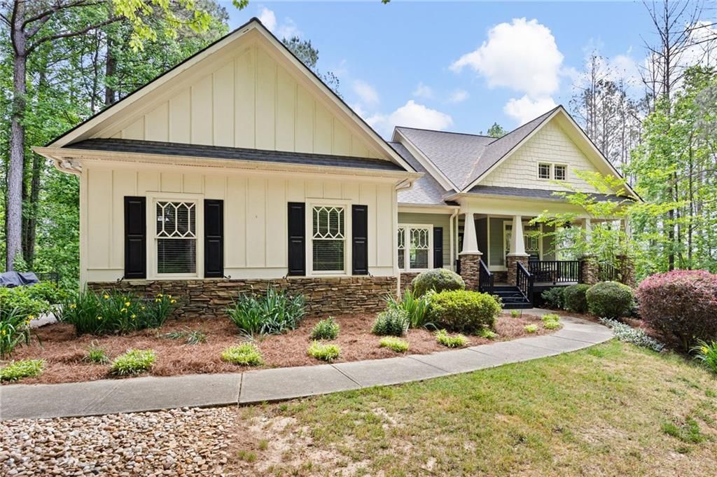 107 Georgetown Drive, Dallas, GA 30132