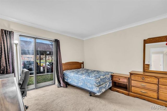 2339 Kratky Road A, St Louis, MO 63114