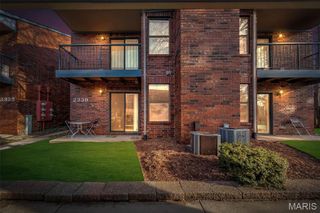 2339 Kratky Road A, St Louis, MO 63114