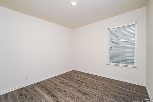 728 Newton, Seguin, TX 78155