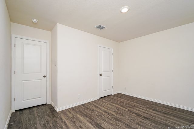 728 Newton, Seguin, TX 78155