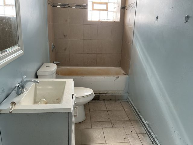 6741-43 S Eberhart Avenue, Chicago, IL 60637