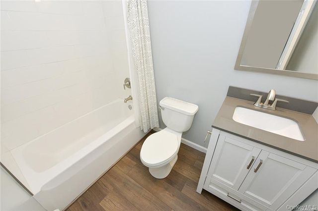1246 Oakfield Avenue, Wantagh, NY 11793