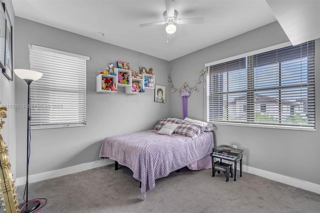 3332 W 95th Ter, Hialeah, FL 33018