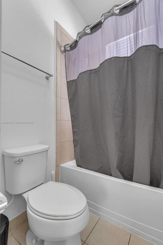 3332 W 95th Ter, Hialeah, FL 33018