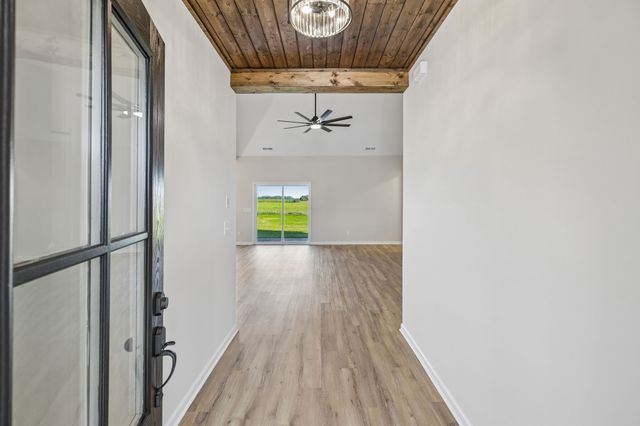 124 Lookout Drive, Winchester, TN 37398