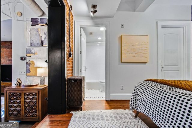 908 Juniper Street NE APT 4, Atlanta, GA 30309