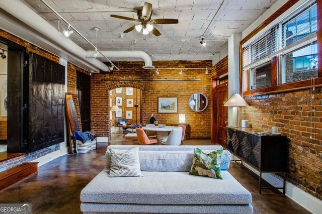 908 Juniper Street NE APT 4, Atlanta, GA 30309