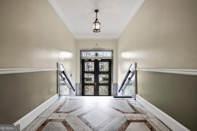 908 Juniper Street NE APT 4, Atlanta, GA 30309