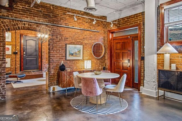 908 Juniper Street NE APT 4, Atlanta, GA 30309