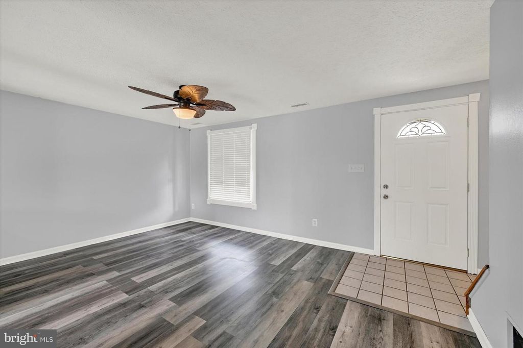 Image 21 of property listing at 128 RAVENSWOOD CT, Joppa, MD 21085
