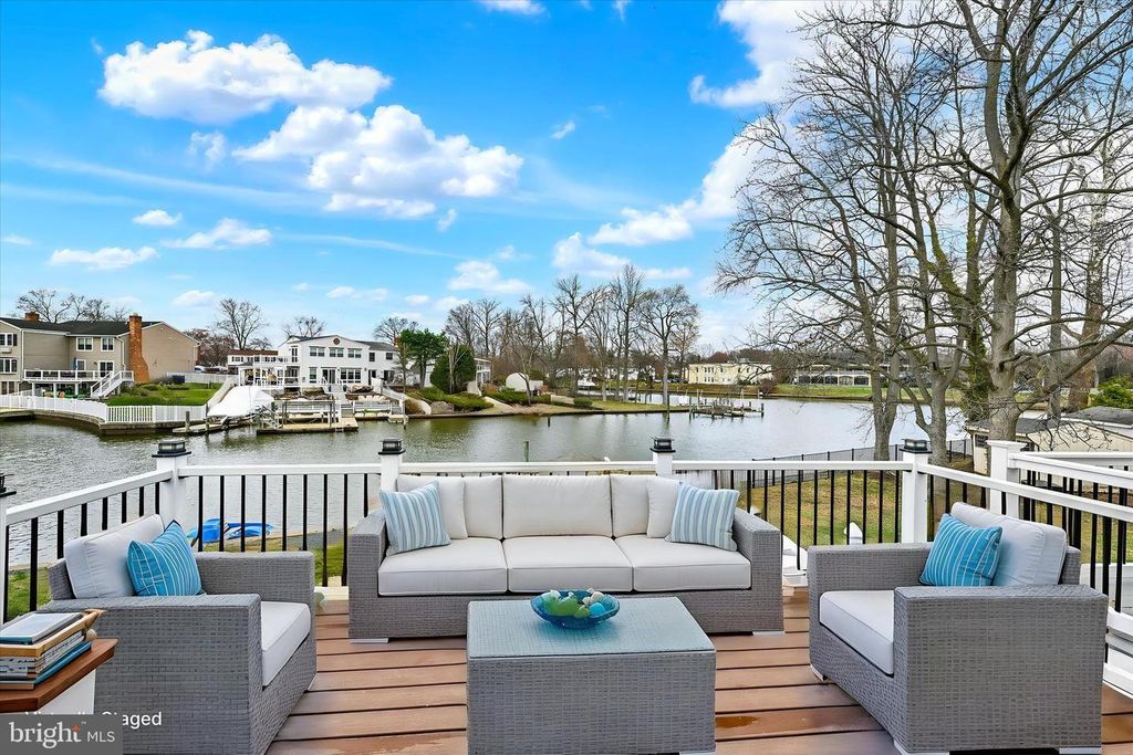 Image 25 of property listing at 128 RAVENSWOOD CT, Joppa, MD 21085