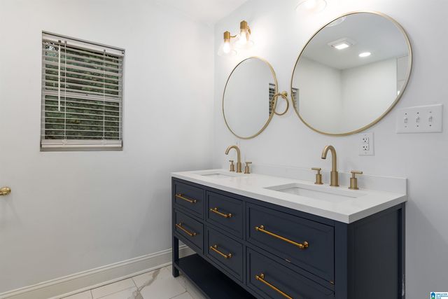 115 HILLSIDE ROAD, Bessemer, AL 35020