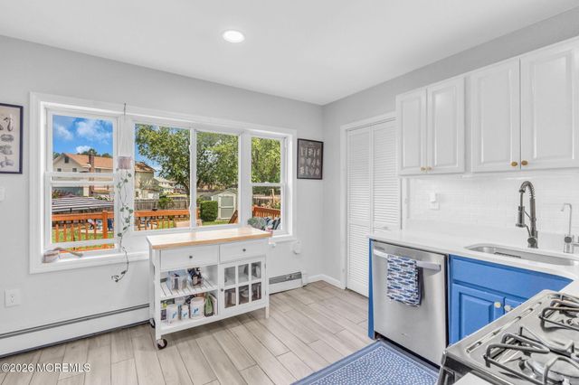 113 Victoria Place, Union Beach, NJ 07735