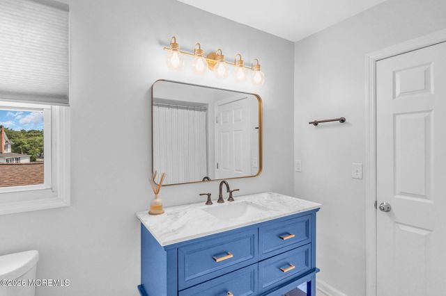 113 Victoria Place, Union Beach, NJ 07735
