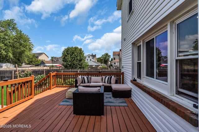 113 Victoria Place, Union Beach, NJ 07735