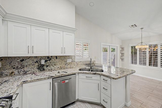 8160 W MARY ANN Drive, Peoria, AZ 85382