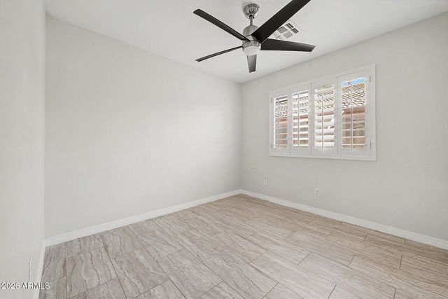 8160 W MARY ANN Drive, Peoria, AZ 85382