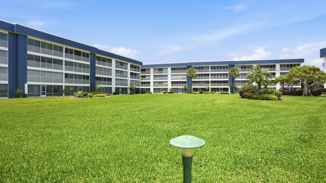 921 Spanish Circle 436, Delray Beach, FL 33483