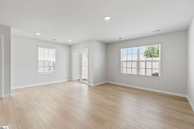 401 Mopar Lane, Greer, SC 29651