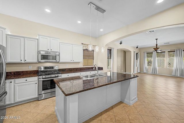 18418 W CINNABAR Avenue, Waddell, AZ 85355
