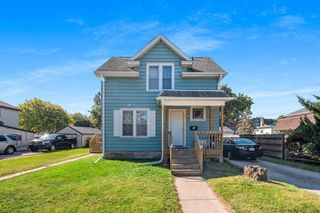 76 W BANK STREET, Fond Du Lac, WI 54935
