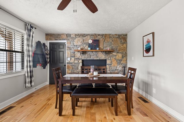 510 Deshea Creek Rd, Gallatin, TN 37066