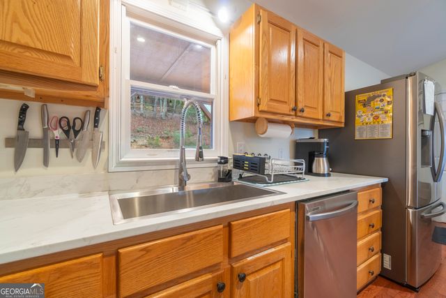 444 Miners Mountain Road, Sautee Nacoochee, GA 30571