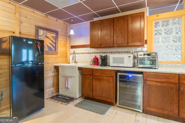 444 Miners Mountain Road, Sautee Nacoochee, GA 30571