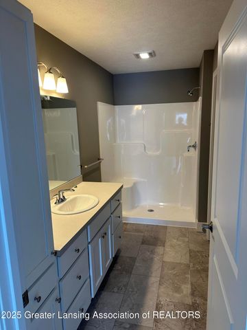 1465 Superior Drive 17, St. Johns, MI 48879