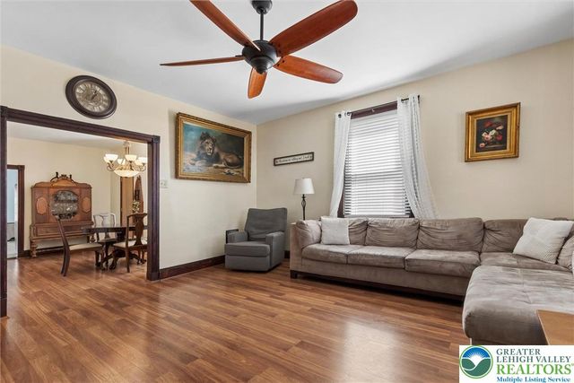 35 North Ridge, Ambler Boro, PA 19002