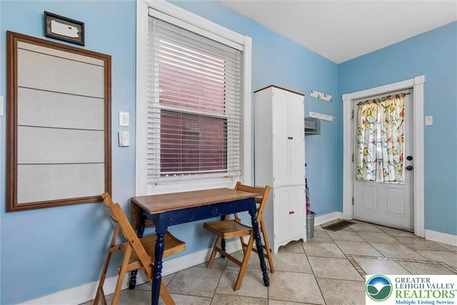 35 North Ridge, Ambler Boro, PA 19002