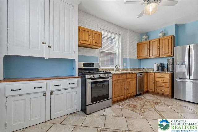 35 North Ridge, Ambler Boro, PA 19002