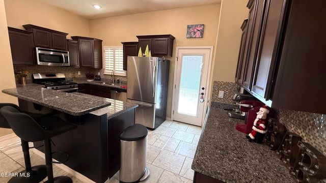 14536 RANDALL CUNNINGHAM, El Paso, TX 79938