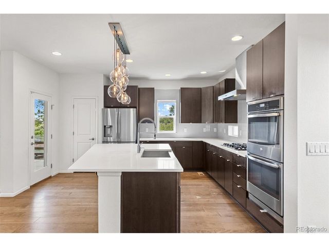 15224 W 49th Pl, Golden, CO 80403