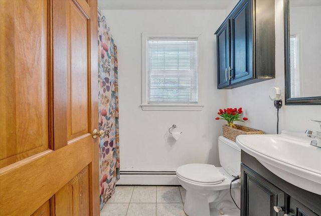 1685 Sigmon RD, Roanoke, VA 24017